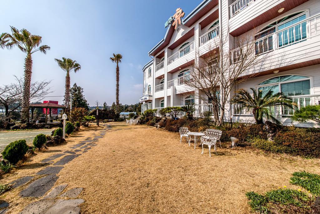 Jeju Hue Pension مدينة سيوجويبو المظهر الخارجي الصورة
